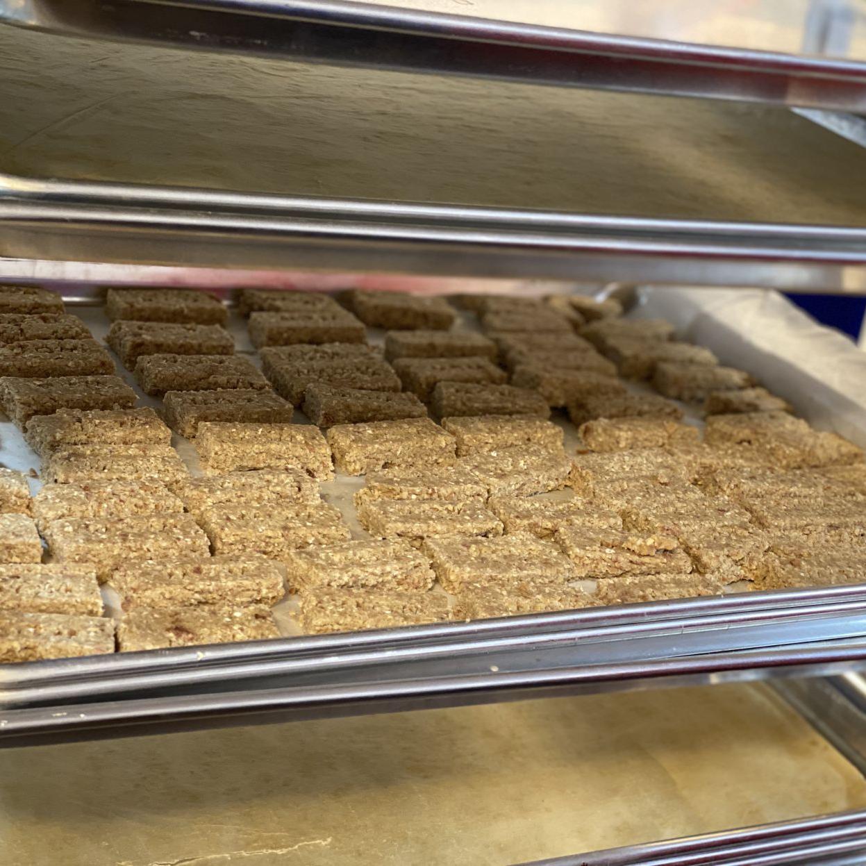 WIGGLE WOW DOG TREATS - 12-4-19 (4).jpg